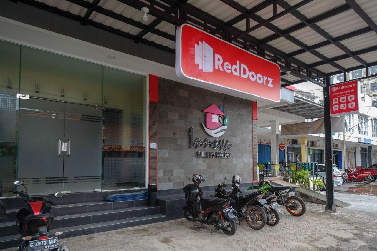 Reddoorz Near Taman Pantai Alam Indah Tegal Hotel Tegal  Exterior foto